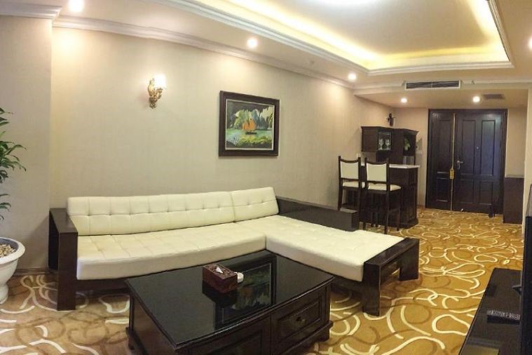 Executive Suite
